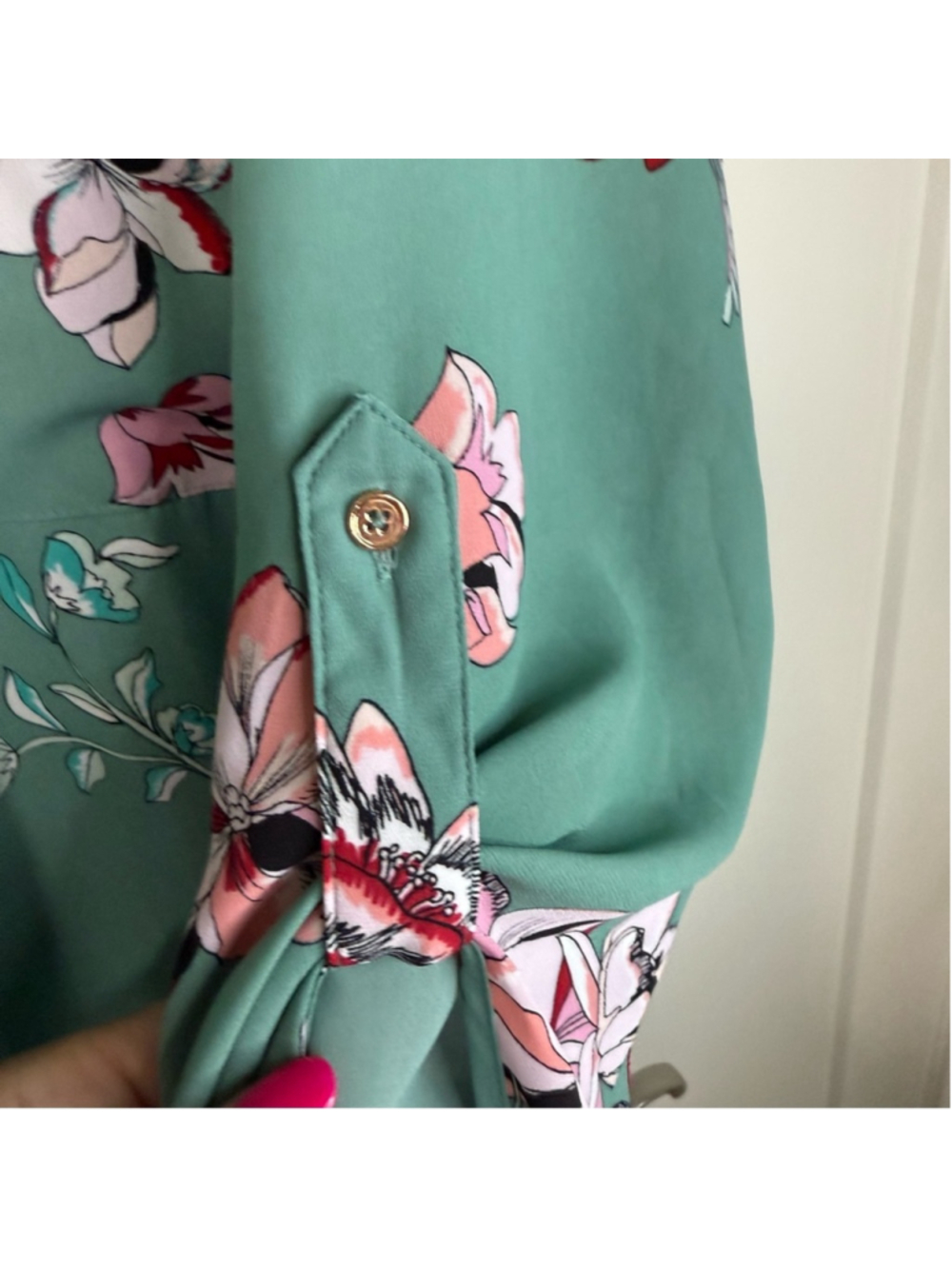 Candie's Green and Pink Floral lace Button Down Shirt juniors size 3x - Picture 8 of 12